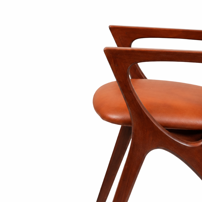 Ebina Chair